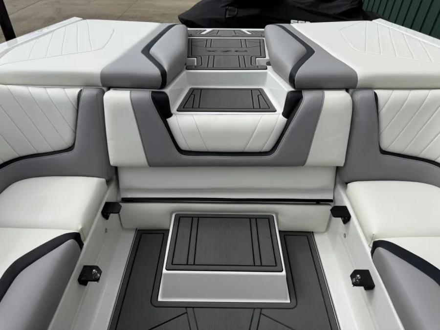 2020-tige-22rzx-146135-image25.webp
