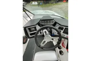 2019-mastercraft-nxt20-146138-image8.webp