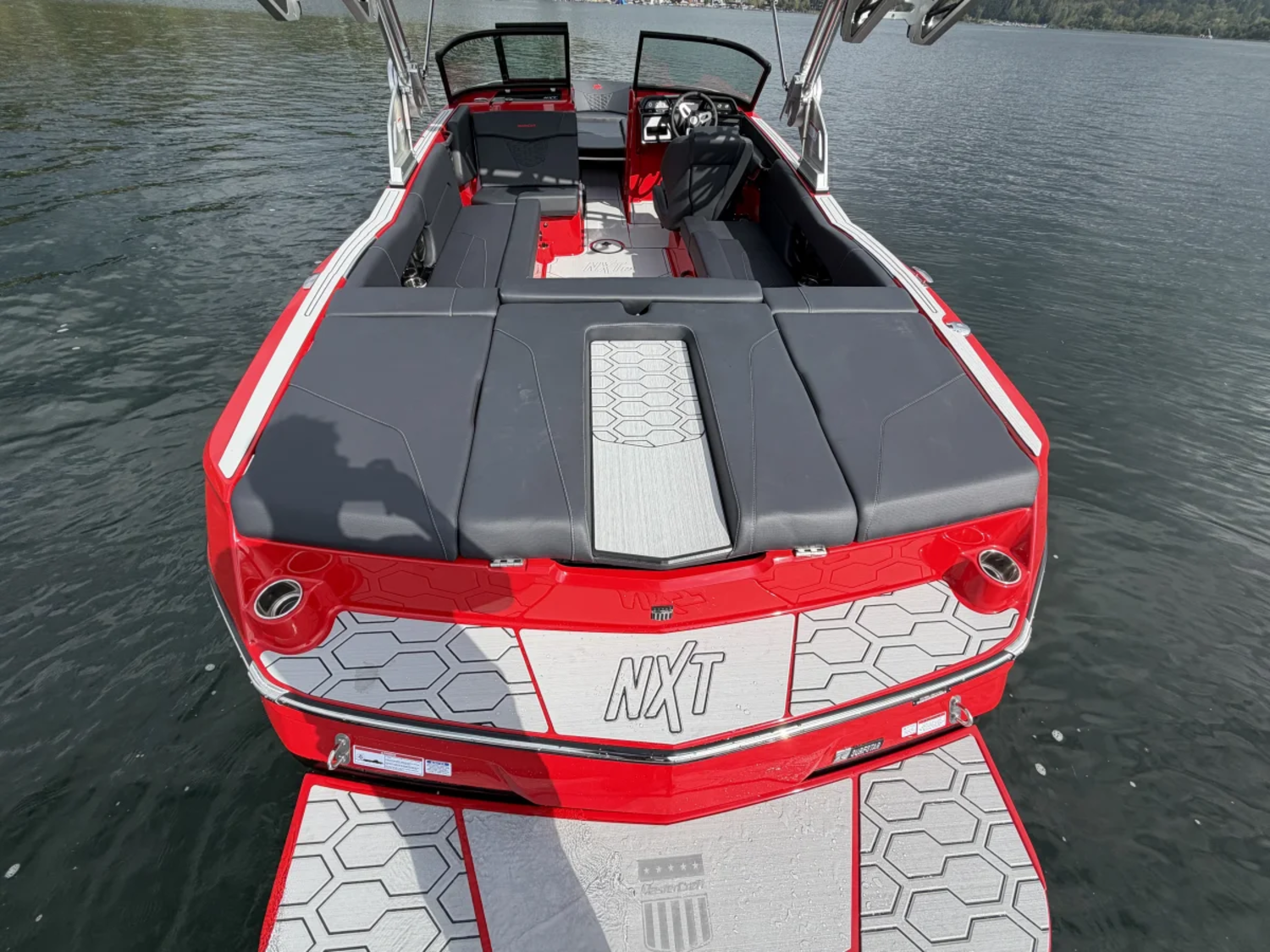 2027 MasterCraft NXT23