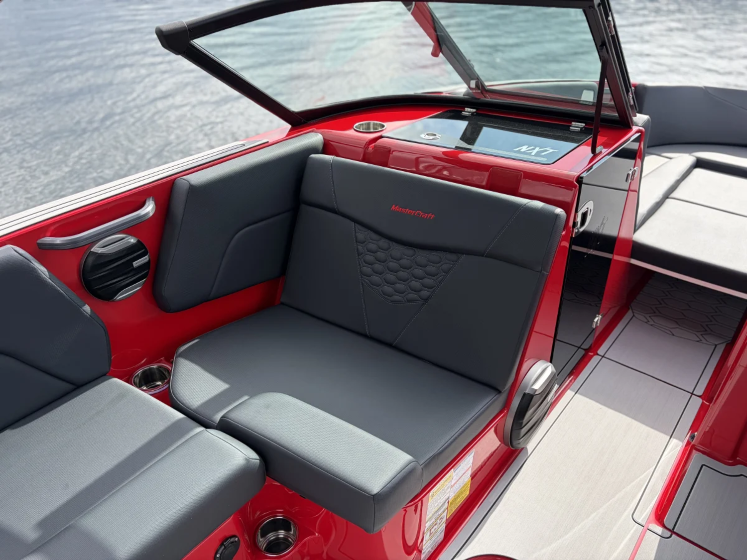 2027 MasterCraft NXT23