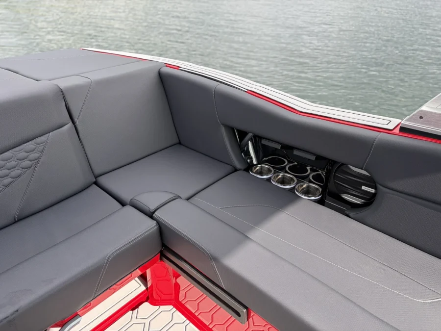 2027-mastercraft-nxt23-146139-image8.webp