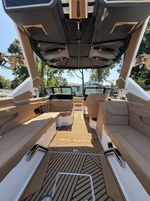 2026-mastercraft-x-star-146141-image37.webp