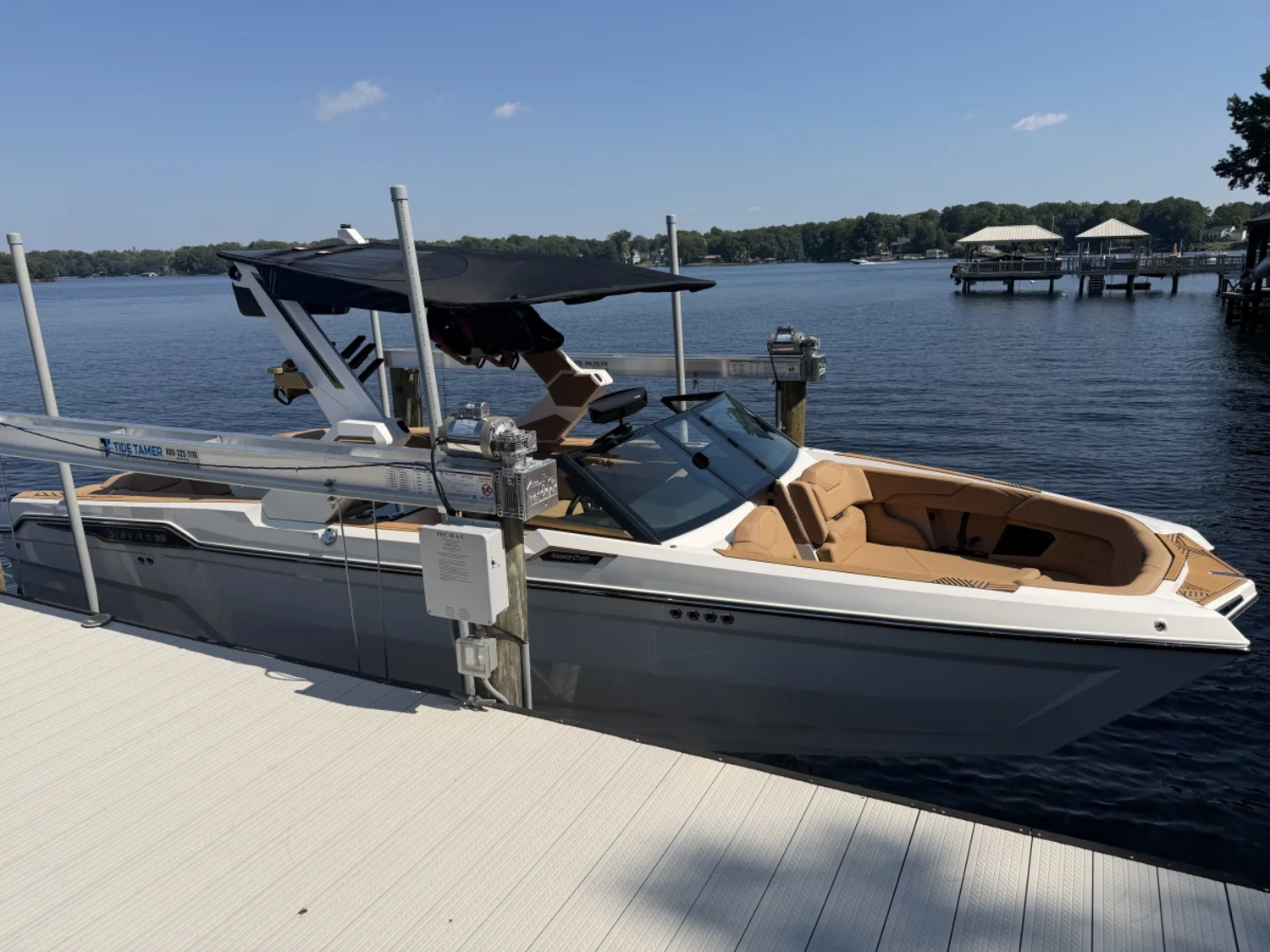 2026 MasterCraft XStar 25  Under 40 Hours  Supercharged Ilmor Stunning White  Beach Tan 