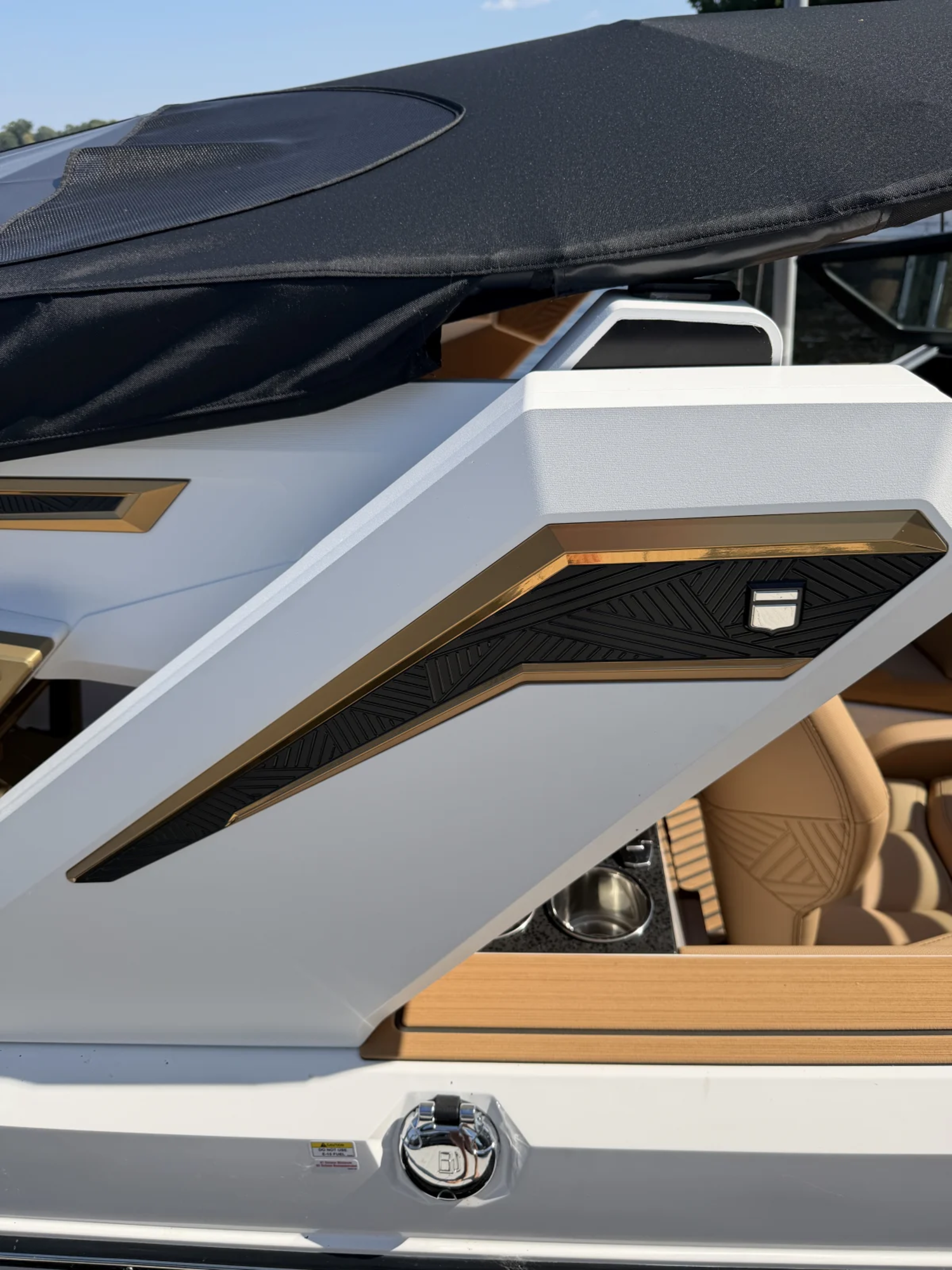 2026 MasterCraft XStar 25  Under 40 Hours  Supercharged Ilmor Stunning White  Beach Tan 