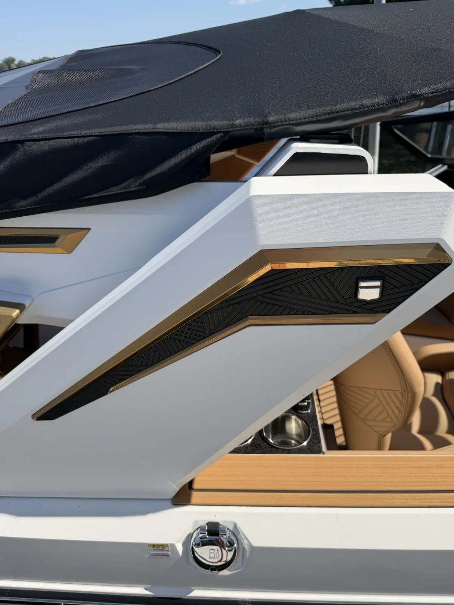 2026-mastercraft-x-star-146141-image41.webp