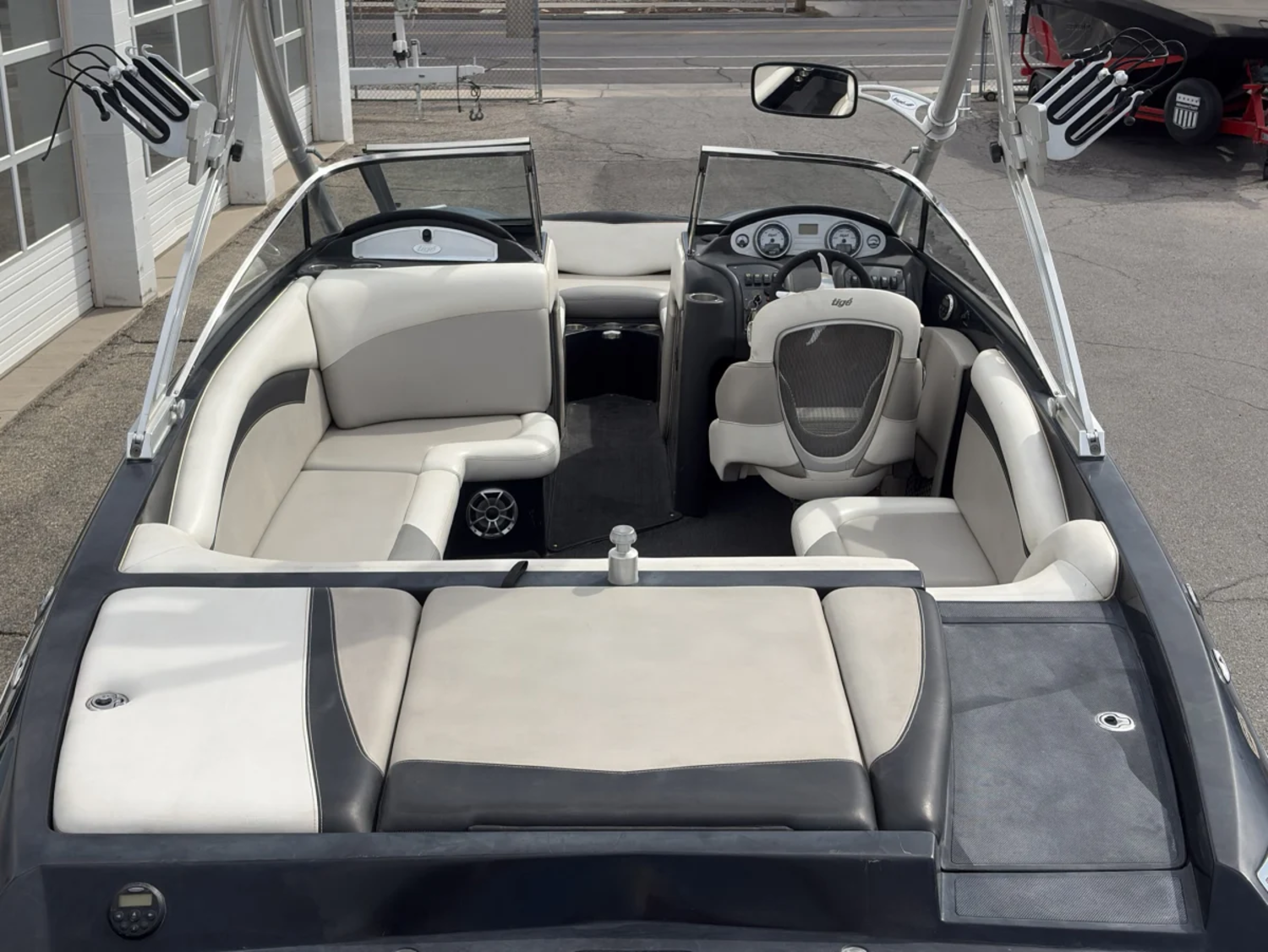 2008 22' Tige RZ2 Bowrider