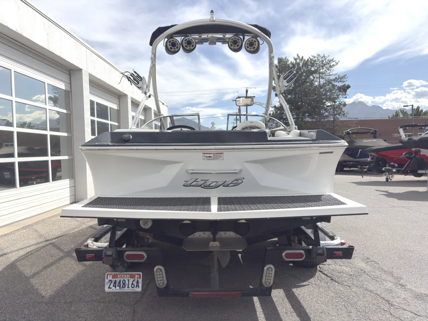 2008 22' Tige RZ2 Bowrider