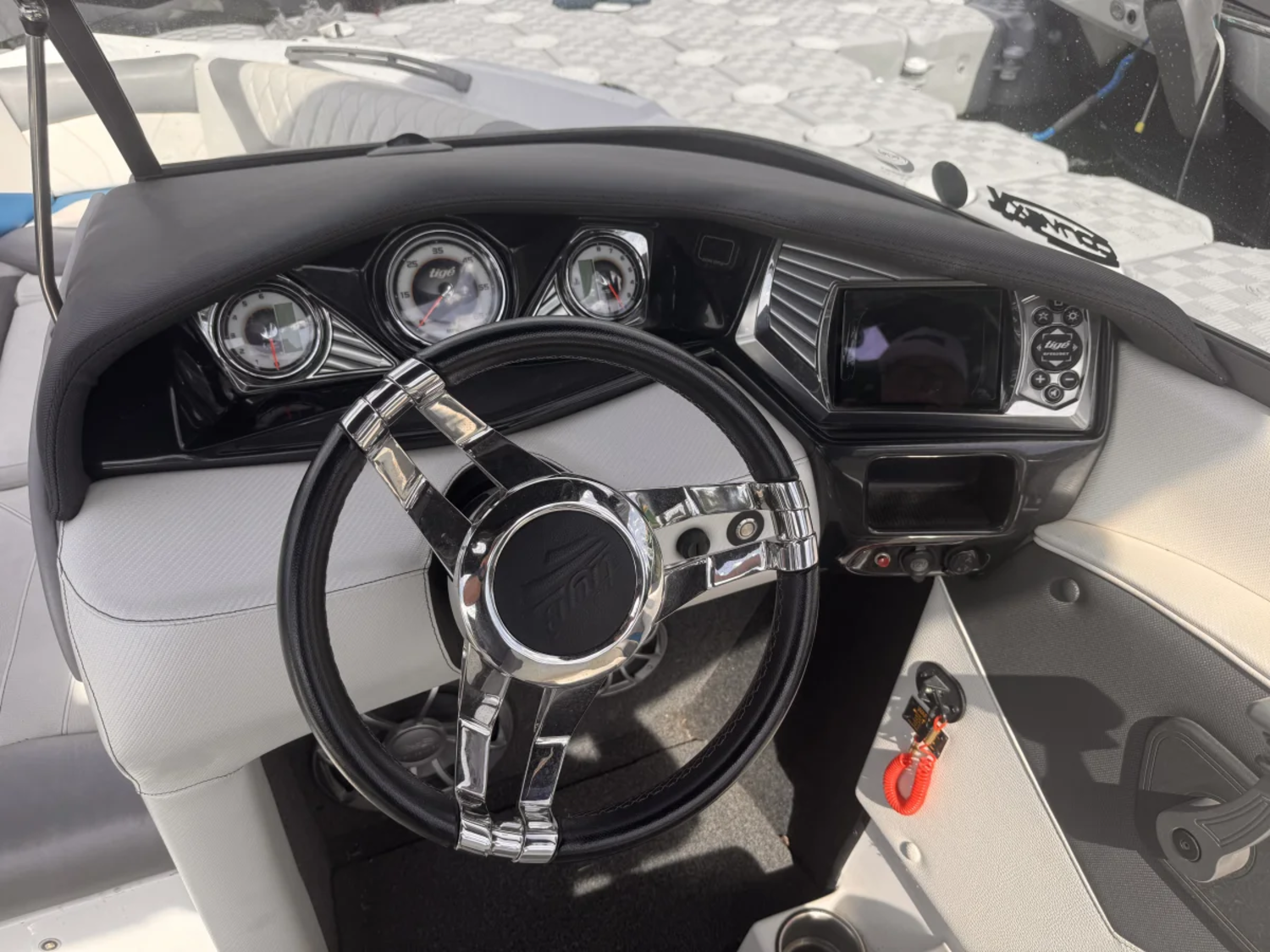 2014 Tige Boats Z1