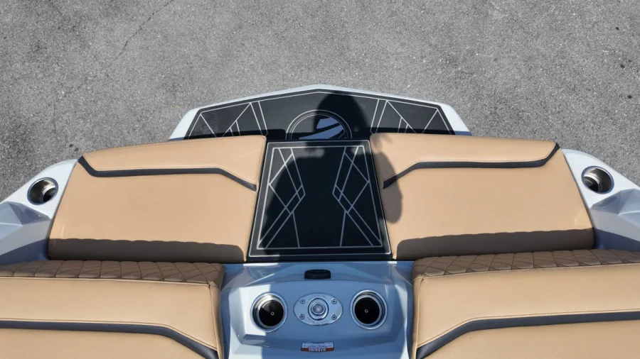 2023-tige-22rzx-146148-image19.webp