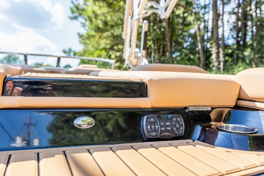 2021-mastercraft-xt22-146149-image11.webp