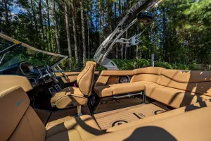 2021-mastercraft-xt22-146149-image23.webp