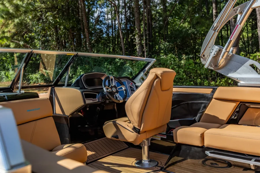 2021-mastercraft-xt22-146149-image28.webp