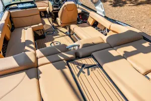2021-mastercraft-xt22-146149-image9.webp
