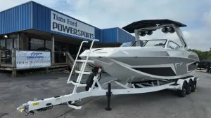2027-tige-24rzx-146155-image0.webp