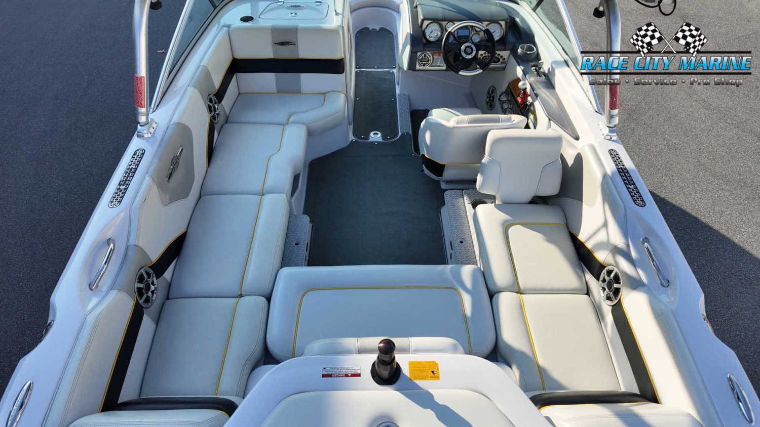 2007 Correct Craft 210 TE