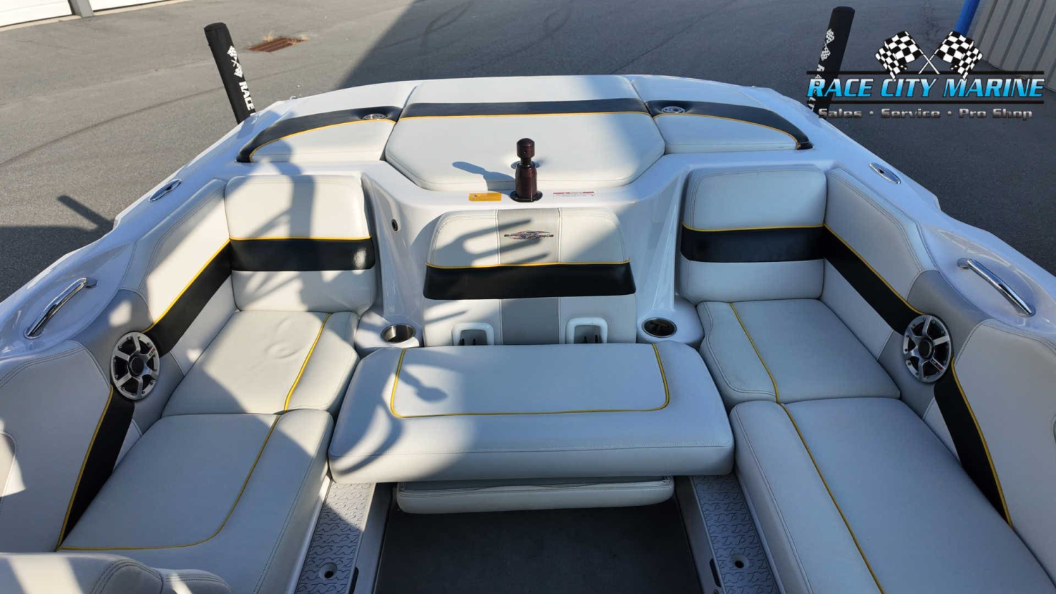 2007 Correct Craft 210 TE