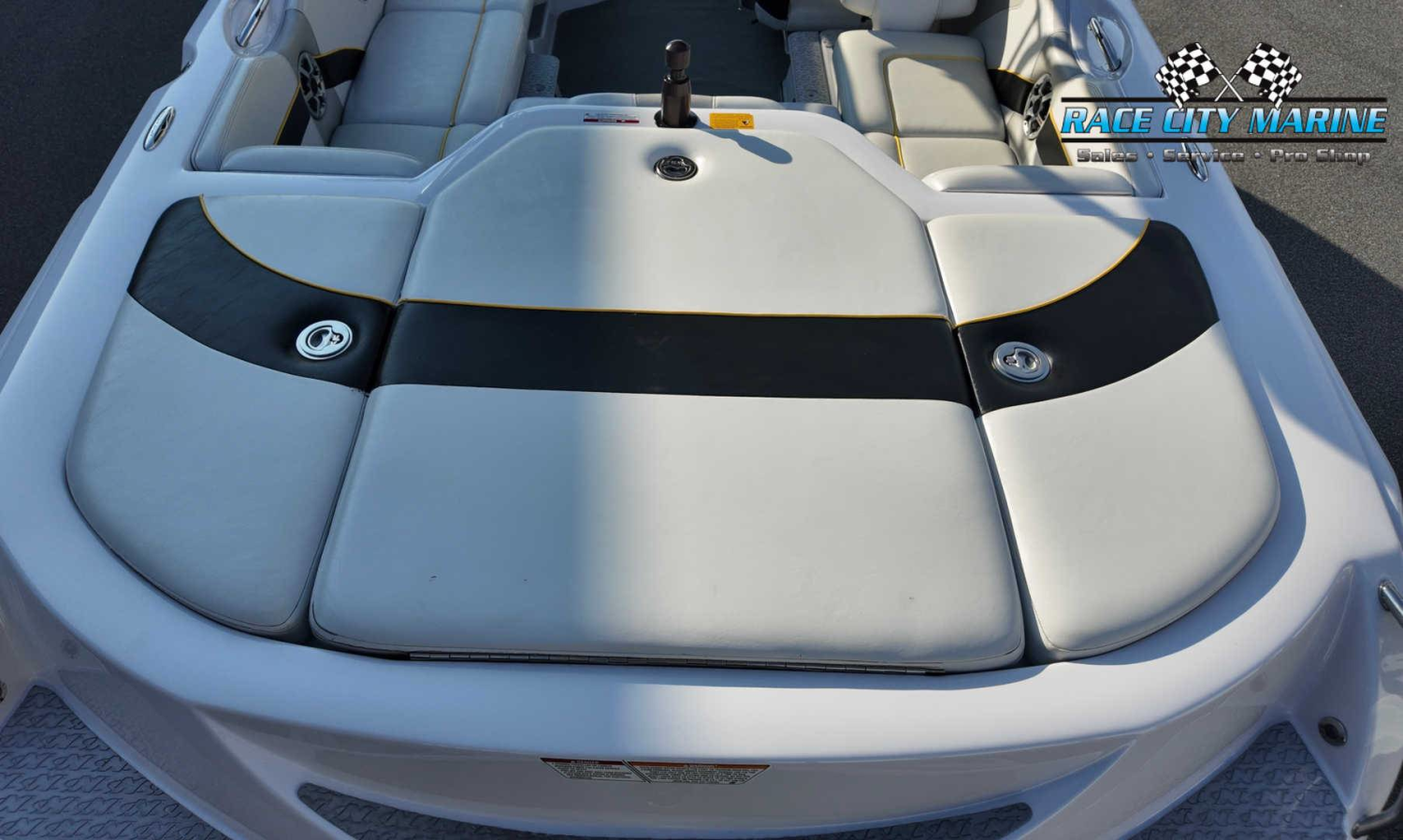 2007 Correct Craft 210 TE