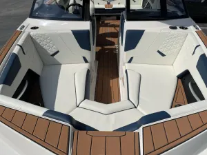 2027-nautique-gs22-146171-image29