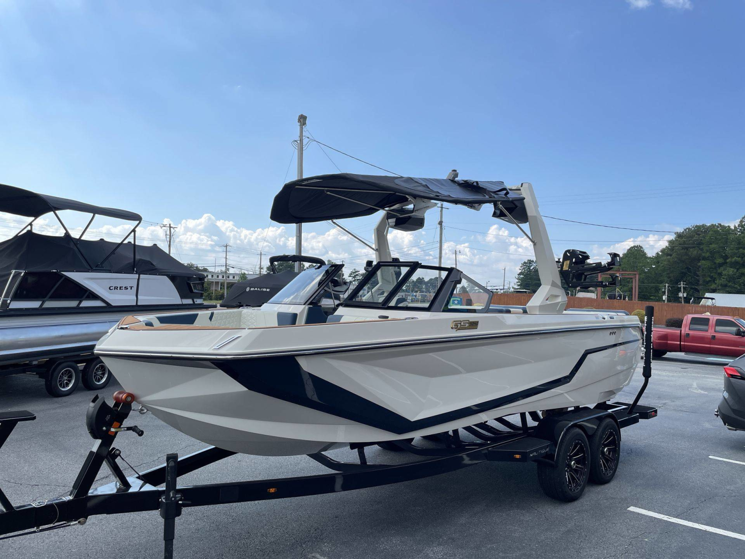 2027 Nautique GS22
