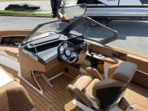 2027-nautique-s25-146172-image20