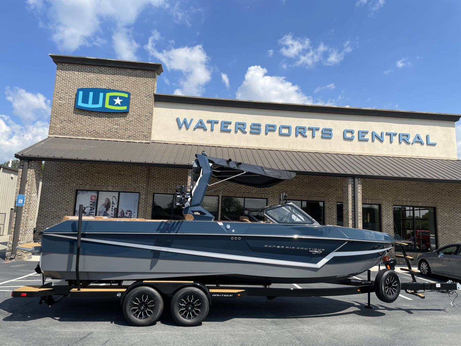 2027 Nautique S25