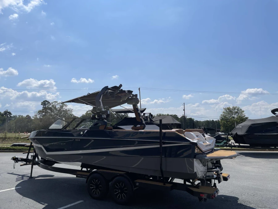 2027-nautique-s25-146172-image7