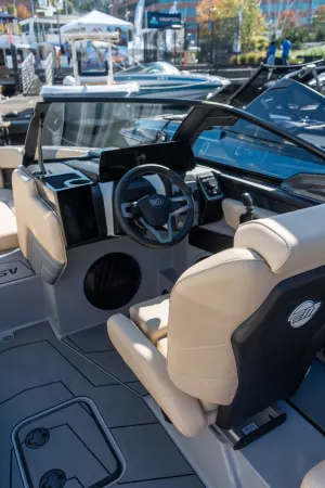 2027-malibu-wakesetter-22-lsv-146174-image3