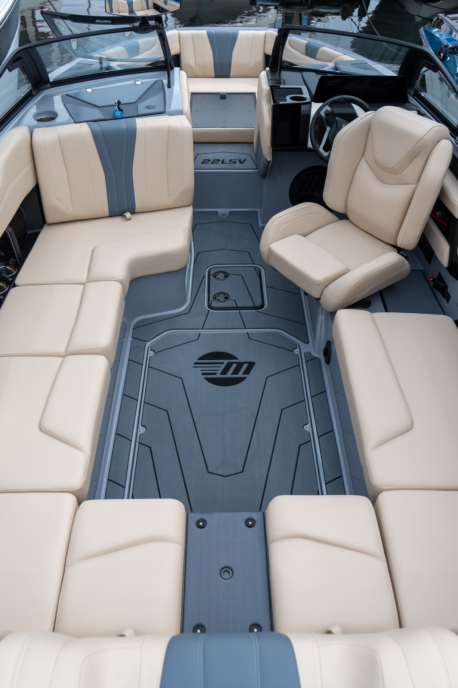 2027 Malibu 22LSV