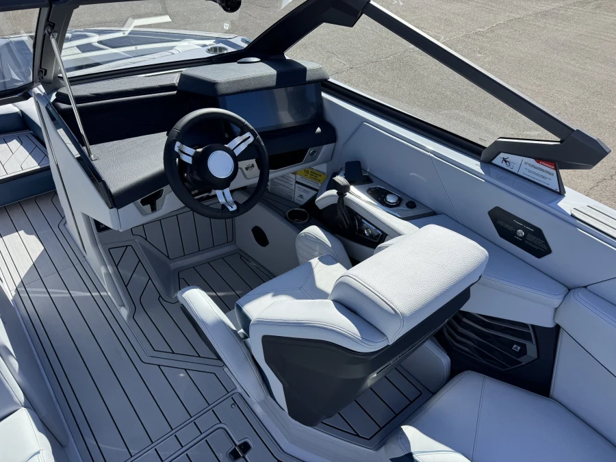 2027-nautique-g23-146176-image7