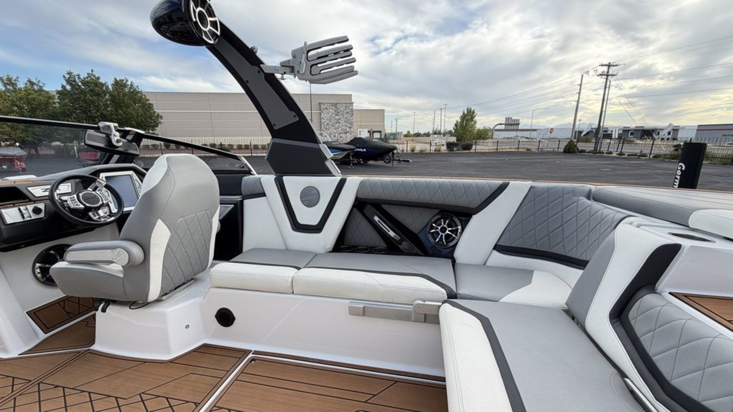 2019 Tige ZX5