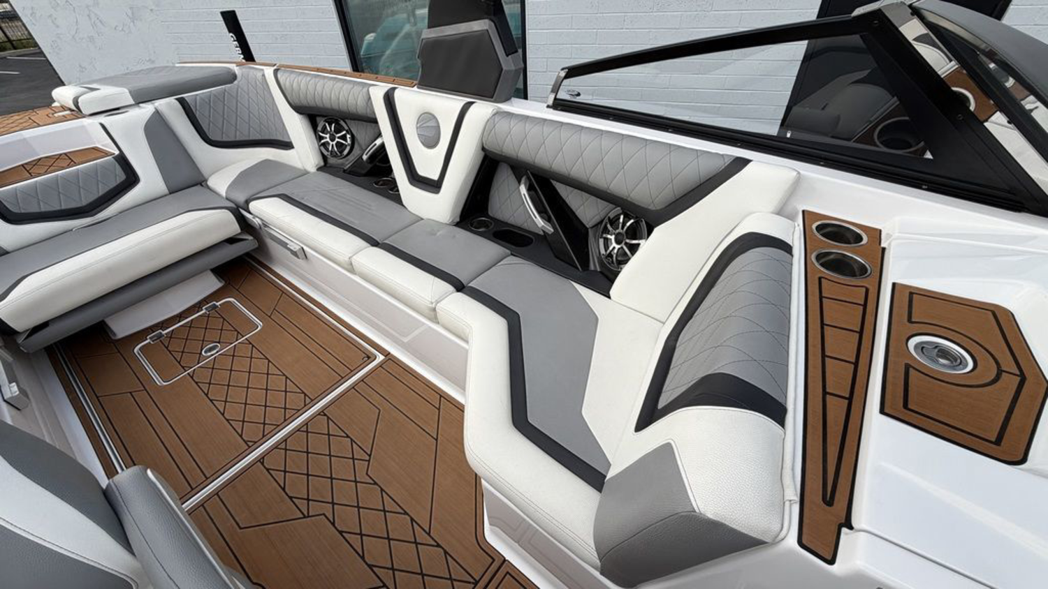 2019 Tige ZX5