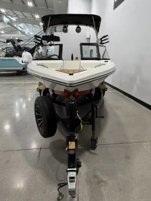 2025-nautique-ski-nautique-200-146181-image3