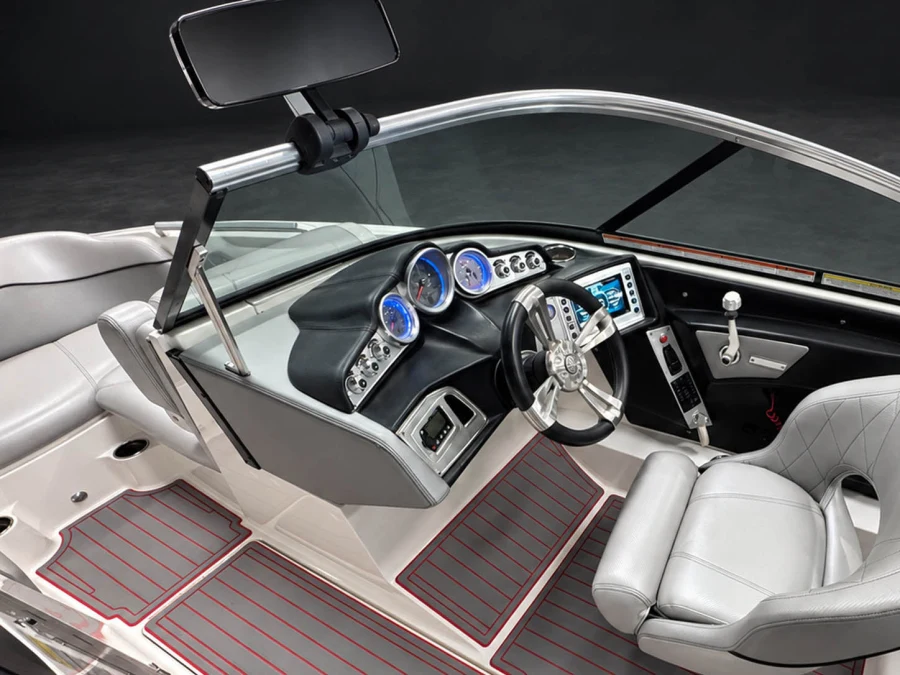 2014-mastercraft-x35-146183-image10