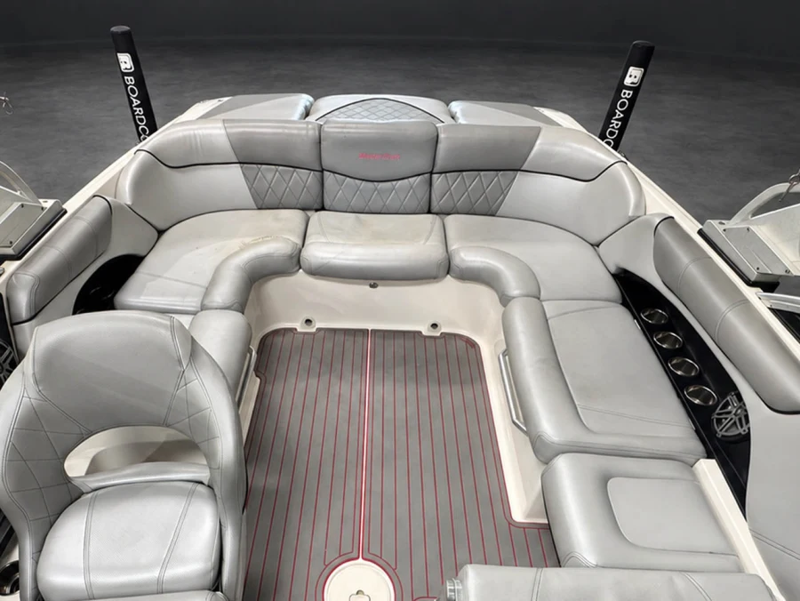 2014-mastercraft-x35-146183-image15