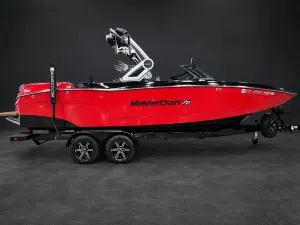 2022-mastercraft-xt24-146185-image1