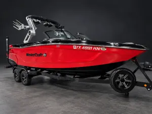 2022-mastercraft-xt24-146185-image3