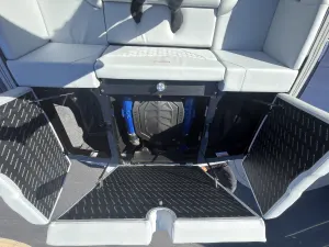 2027-mastercraft-nxt23-146197-image14