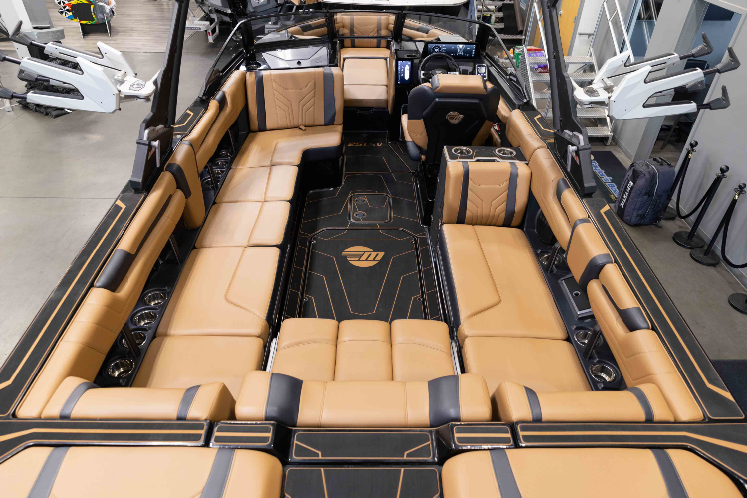 2025 Malibu Boats 25 LSV