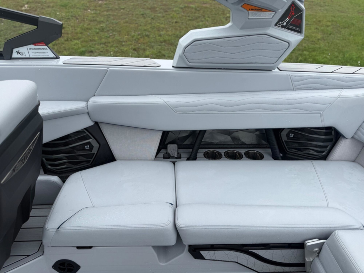 2026 Nautique G23