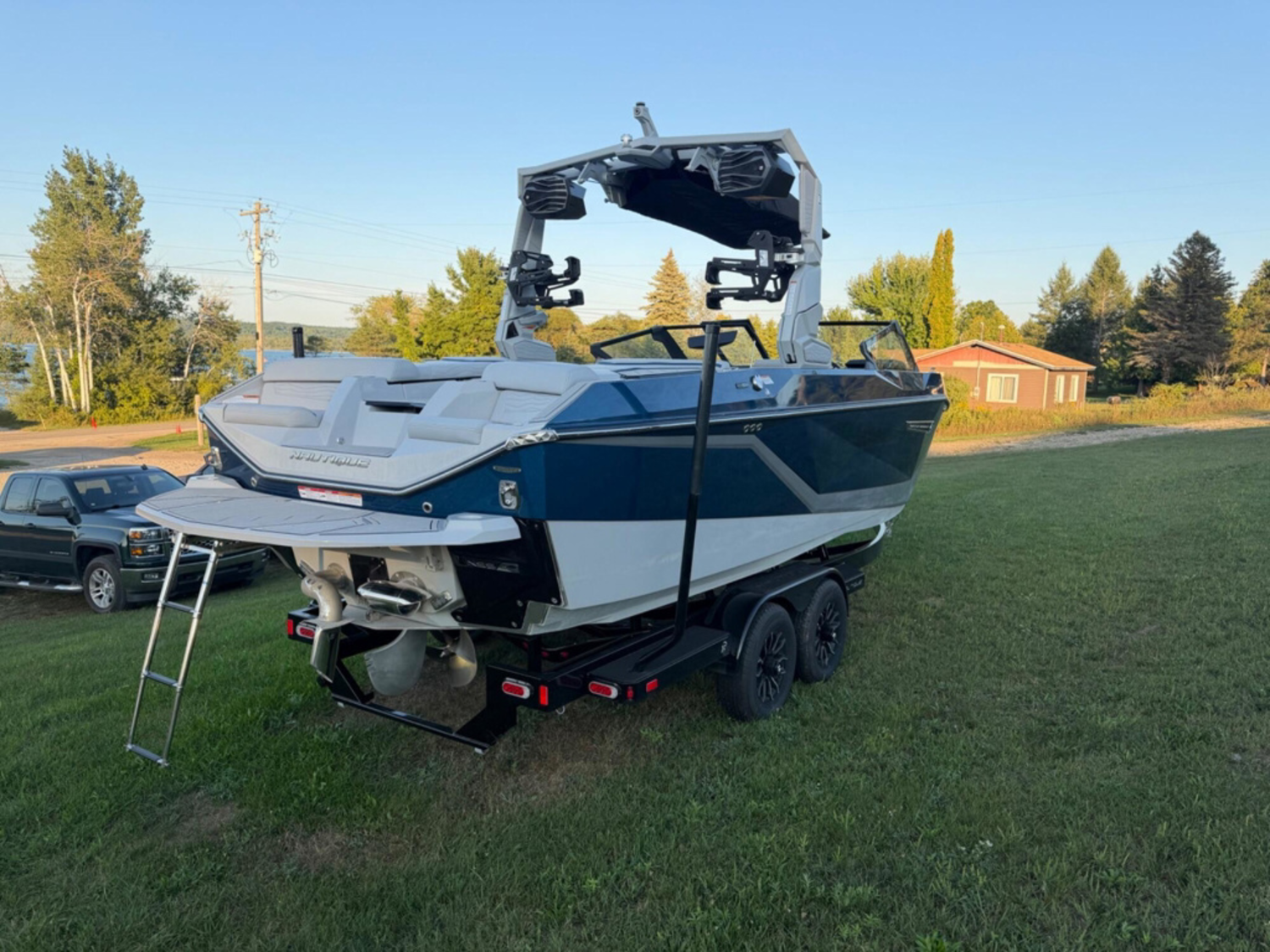 2026 Nautique G23
