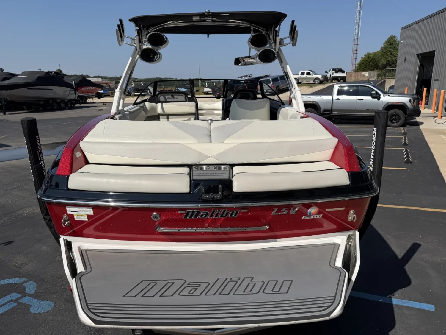 2014 MALIBU 23LSV WAKESETTER 6.2L MONSOON SUPERCHARGED 572HP