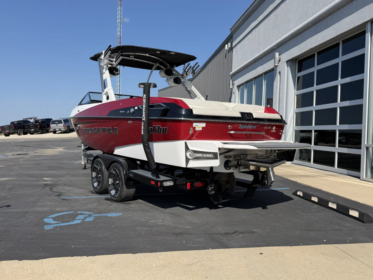 2014 MALIBU 23LSV WAKESETTER 6.2L MONSOON SUPERCHARGED 572HP
