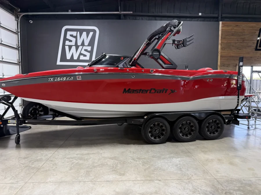 2022-mastercraft-x-star-146217-image1.webp