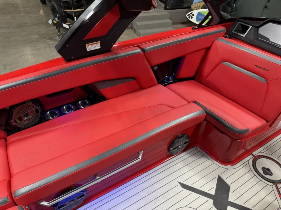 2022-mastercraft-x-star-146217-image12.webp