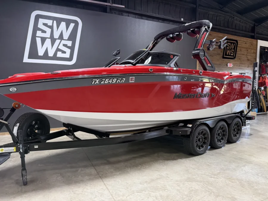 2022-mastercraft-x-star-146217-image2.webp