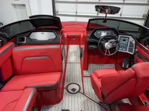 2022-mastercraft-x-star-146217-image7.webp