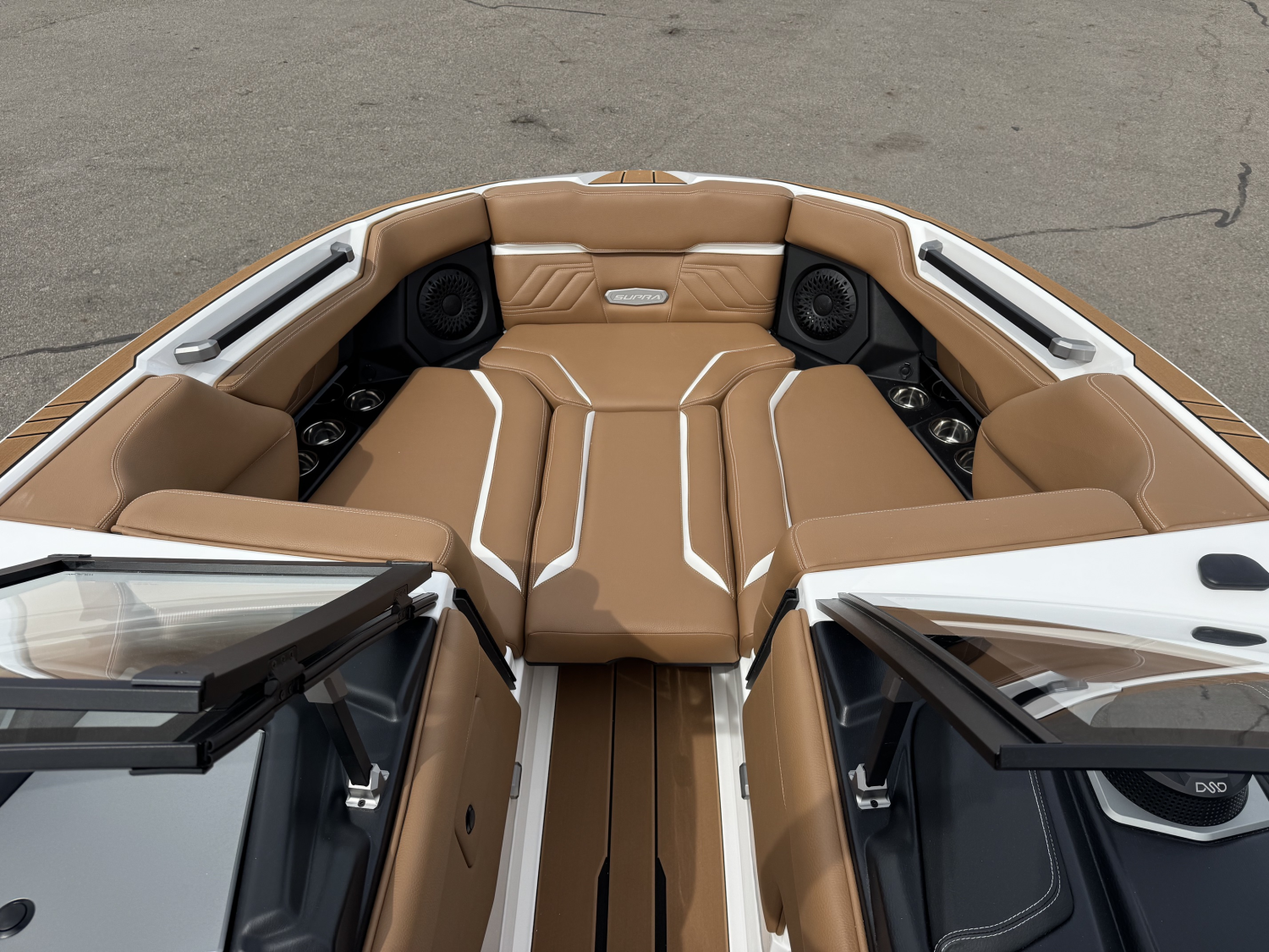 2027 Supra R225