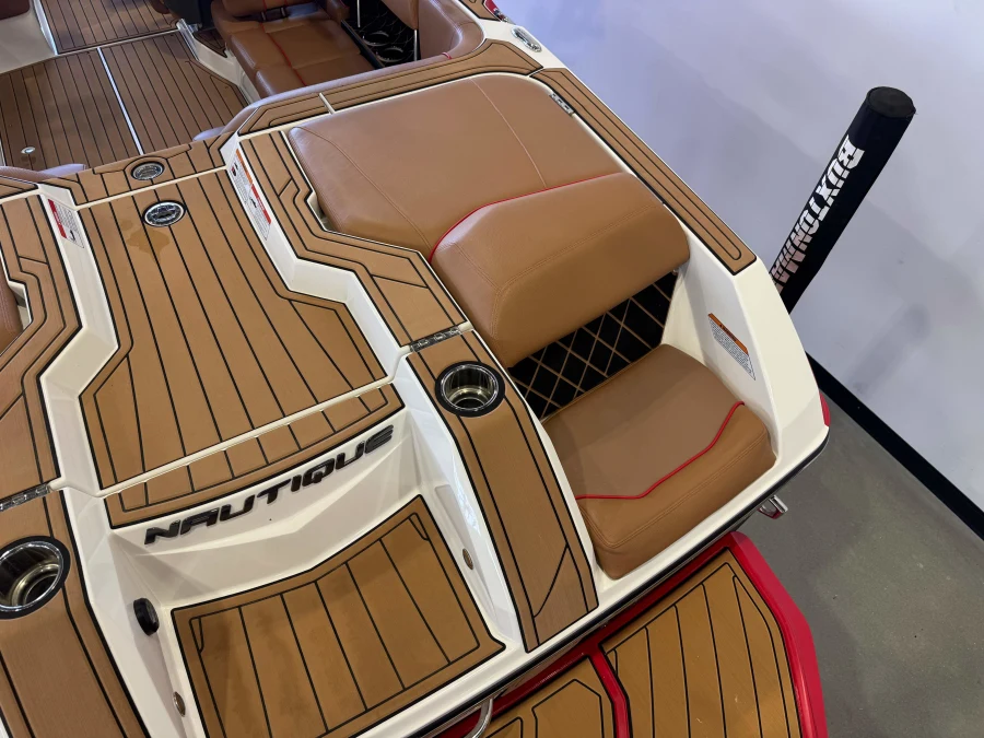 2020-nautique-gs22-144943-image11