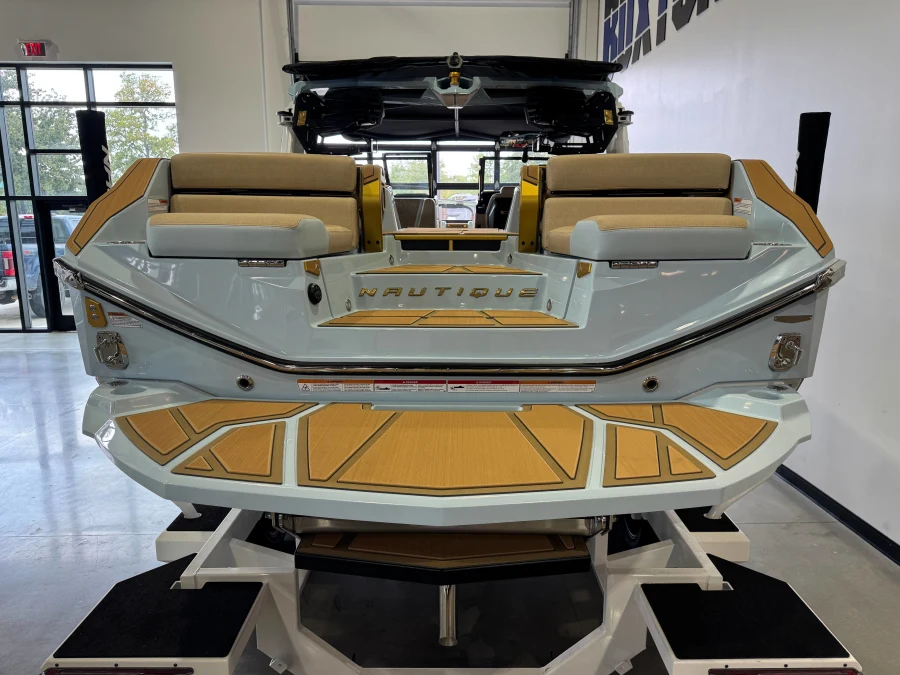 2027-nautique-g25-paragon-144944-image11