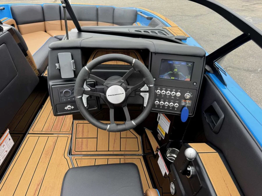 2026-moomba-max-144947-image13